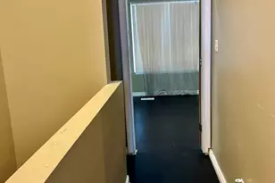 8105 S Muskegon Ave, Chicago, IL 60617 - Photo 10