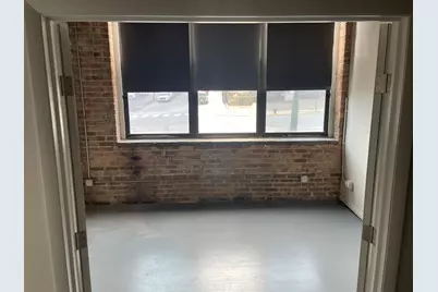 348 N Ashland Avenue, Chicago, IL 60607 - Photo 4