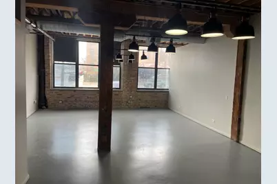 348 N Ashland Avenue, Chicago, IL 60607 - Photo 2