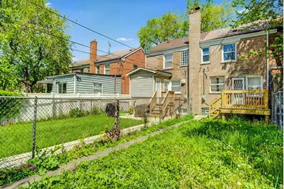 715 E 105th Place, Chicago, IL 60628 - Photo 26
