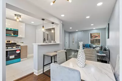 715 E 105th Place, Chicago, IL 60628 - Photo 6