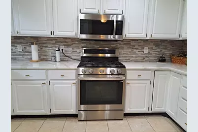 135 Thornhill Farm Lane, Saint Charles, IL 60175 - Photo 14