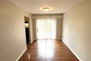 708 Blackhawk Dr, University Park, IL 60484 - Photo 4