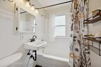 415 W Willow Street, Arlington Heights, IL 60004 - Photo 14