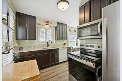 415 W Willow Street, Arlington Heights, IL 60004 - Photo 6