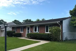 5199 Elmwood Rd, Oak Forest, IL 60452 - Photo 2