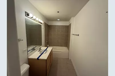 1122 W Catalpa Street #805, Chicago, IL 60640 - Photo 10