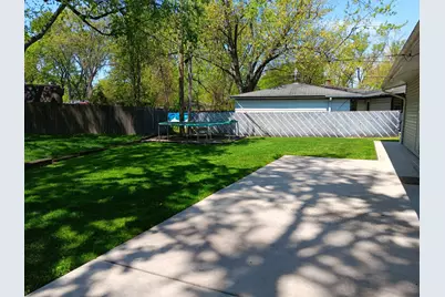 18828 Greenbay Avenue, Lansing, IL 60438 - Photo 14