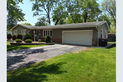 18828 Greenbay Avenue, Lansing, IL 60438 - Photo 2