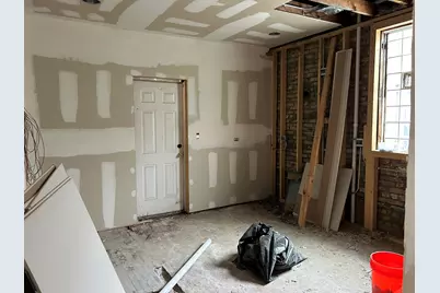 8125 S Peoria Street, Chicago, IL 60620 - Photo 10