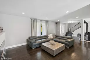 115 Red Wing Ln, North Barrington, IL 60010 - Photo 10