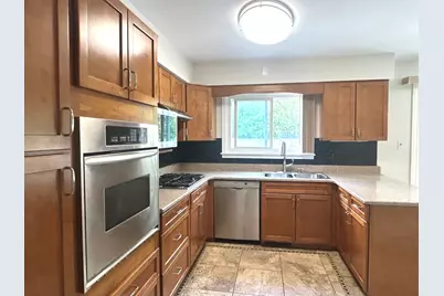 1402 Berry Lane, Flossmoor, IL 60422 - Photo 8