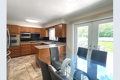 1402 Berry Lane, Flossmoor, IL 60422 - Photo 6