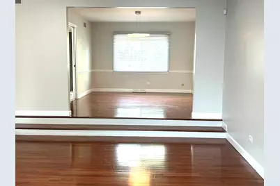 1402 Berry Lane, Flossmoor, IL 60422 - Photo 4