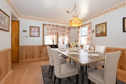 2820 W 100th Place, Evergreen Park, IL 60805 - Photo 6