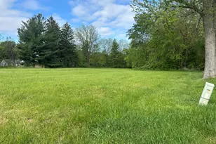 803 S Mulford Rd, Rockford, IL 61108 - Photo 1