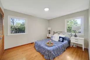 [Address not provided], Glen Ellyn, IL 60137 - Photo 16