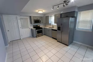 4300 Maple Ave, Stickney, IL 60402 - Photo 4