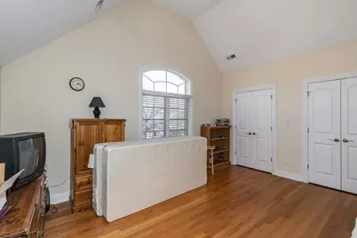 9322 S 83rd Court, Hickory Hills, IL 60457 - Photo 14