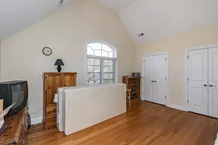 9322 S 83rd Ct, Hickory Hills, IL 60457 - Photo 14