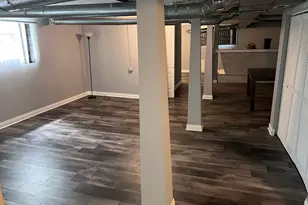 7949 S Manistee Ave, Chicago, IL 60617 - Photo 16