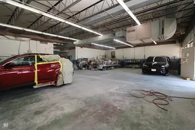 955 Rand Road, Des Plaines, IL 60016 - Photo 4