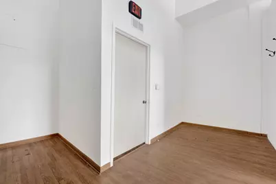 4962 N Milwaukee Avenue, Chicago, IL 60630 - Photo 8