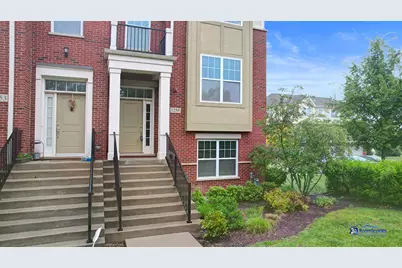 1255 Danforth Court, Vernon Hills, IL 60061 - Photo 2