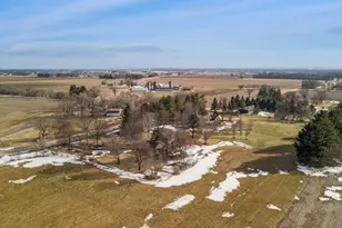 10562 Town Hall Rd, Belvidere, IL 61008 - Photo 36