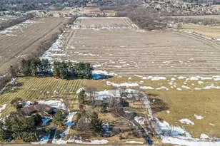 10562 Town Hall Rd, Belvidere, IL 61008 - Photo 38