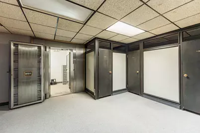 155 N 3rd Street, Dekalb, IL 60115 - Photo 48