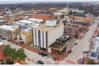 155 N 3rd Street, Dekalb, IL 60115 - Photo 4