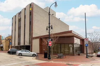 155 N 3rd Street, Dekalb, IL 60115 - Photo 2