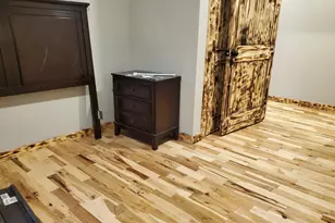 507 N Secor St, Gilman, IL 60938 - Photo 12