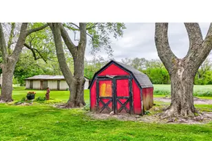 1907 Coalville Rd, Streator, IL 61364 - Photo 22