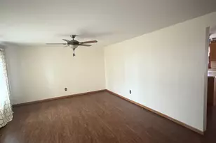 1907 Coalville Rd, Streator, IL 61364 - Photo 32