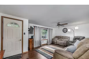 1907 Coalville Rd, Streator, IL 61364 - Photo 6