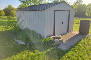 7648 N Indian Ridge Rd, East Dubuque, IL 61025 - Photo 26