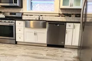 7227 S Bennett Ave, Chicago, IL 60649 - Photo 18