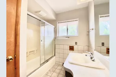 664 E 163rd Street, South Holland, IL 60473 - Photo 12