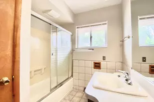 664 E 163rd St, South Holland, IL 60473 - Photo 12