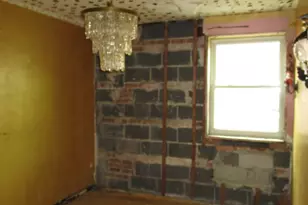 240 Linden Ave, Bellwood, IL 60104 - Photo 12