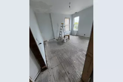 7051 S Princeton Avenue, Chicago, IL 60621 - Photo 8