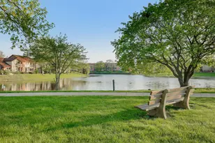 601 Lake Hinsdale Dr, Willowbrook, IL 60527 - Photo 46