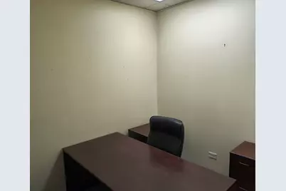 790 Barron Boulevard #B, Grayslake, IL 60030 - Photo 2