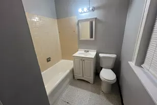 1439 W 93rd St, Chicago, IL 60620 - Photo 4