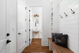 706 S Loomis St, Naperville, IL 60540 - Photo 40