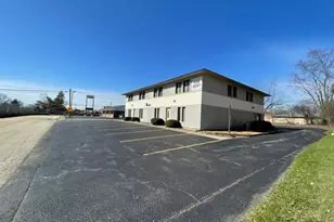 511 Rockland Rd, Lake Bluff, IL 60044 - Photo 14