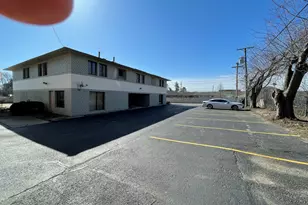 511 Rockland Rd, Lake Bluff, IL 60044 - Photo 16