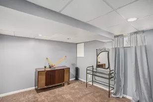 991 Wentworth Ave, Calumet City, IL 60409 - Photo 24